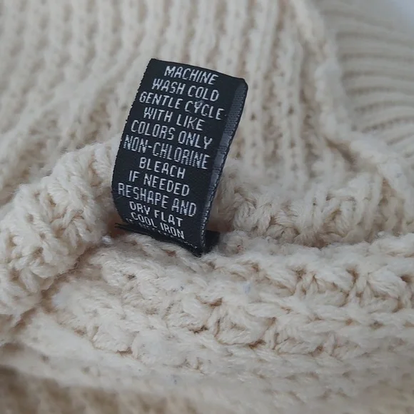 Cream Sweater with Button Accents - Picture 5 of 7